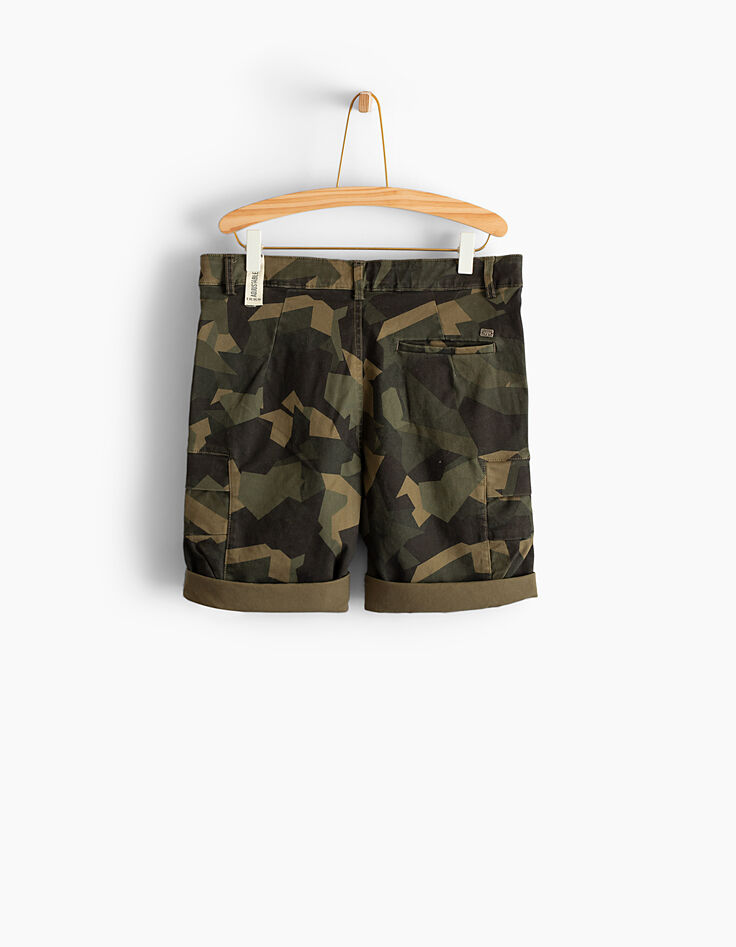 Bermudas bronce con camuflaje gráfico niño -4