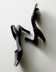 Dames sandalen met zwarte leren hak en elastische band-1