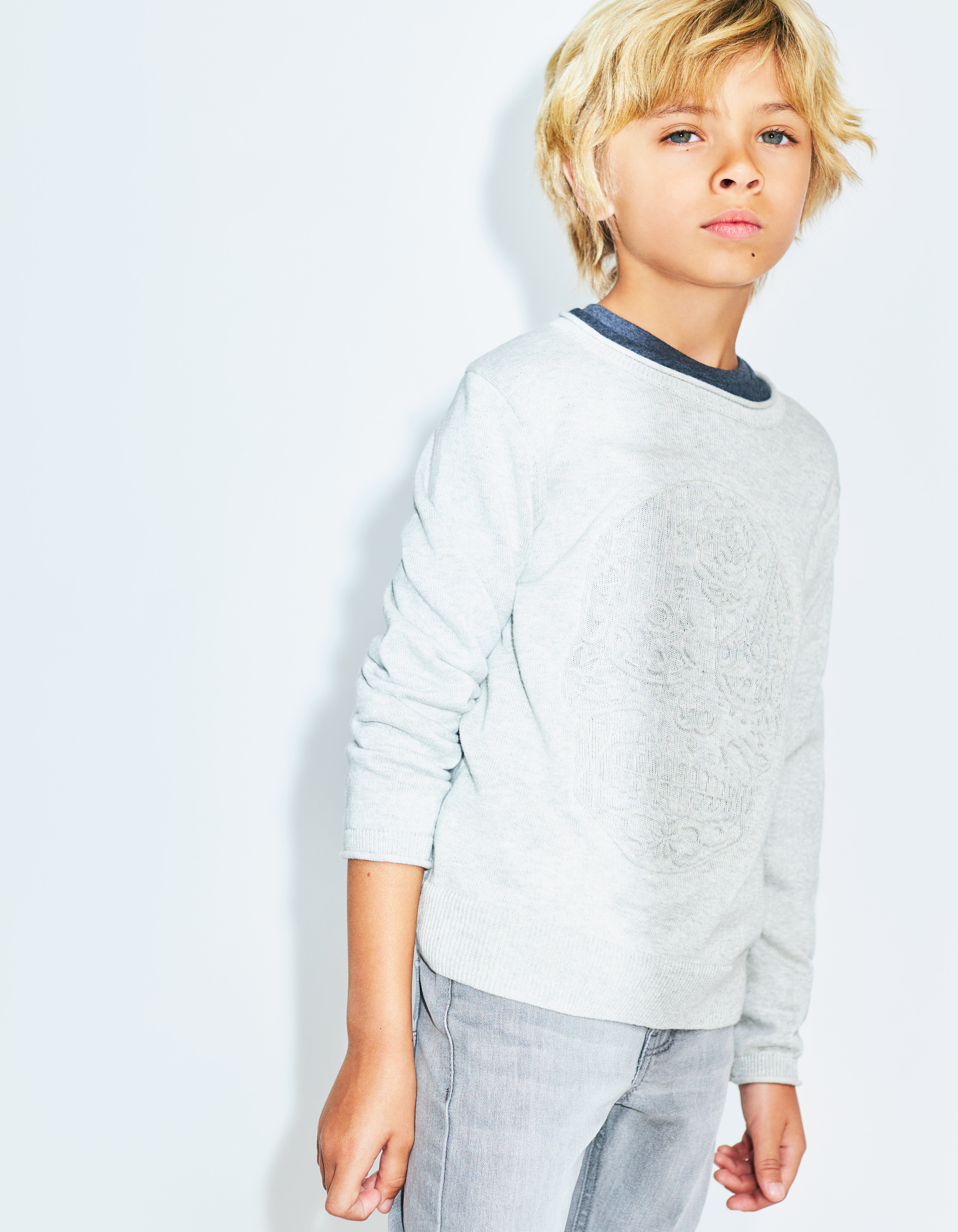 Boys grey sweater outlet