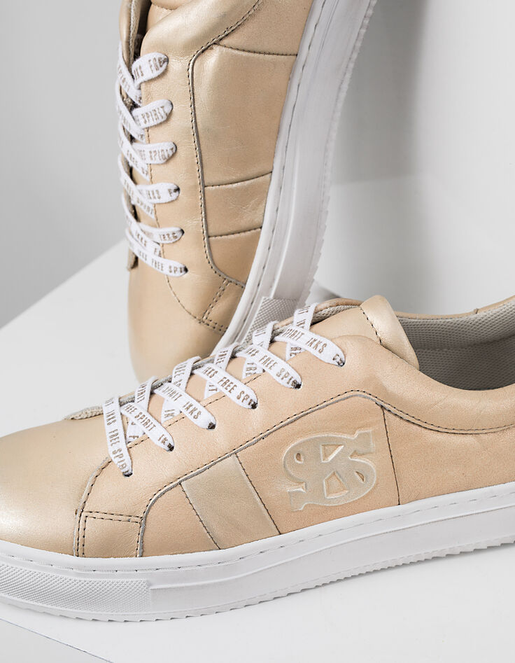 Baskets en cuir effet doré lacets IKKS femme-4