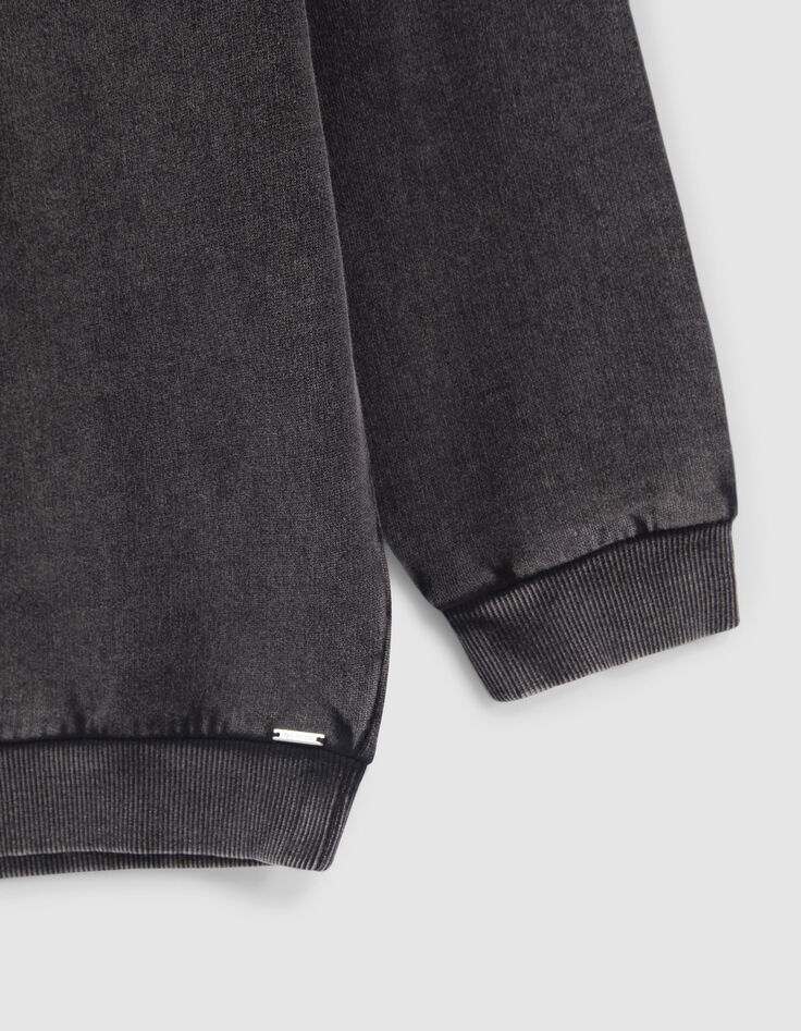 Sudadera gris mensaje letras y tachuelas ni&ntilde;a-4