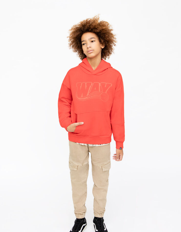 Sudadera roja maxi logo goma niño-8