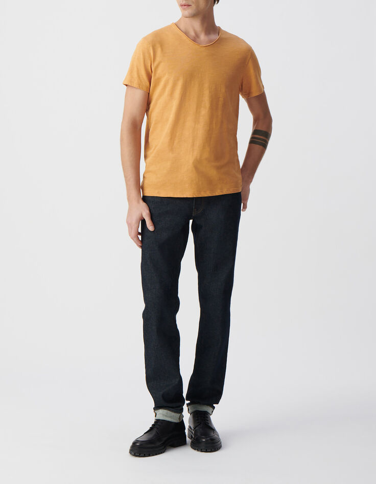 Men&rsquo;s turmeric organic cotton Essential V-neck T-shirt-1