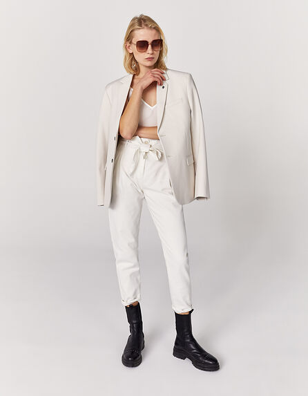 Women’s white organic high-waist paperbag jeans + belt