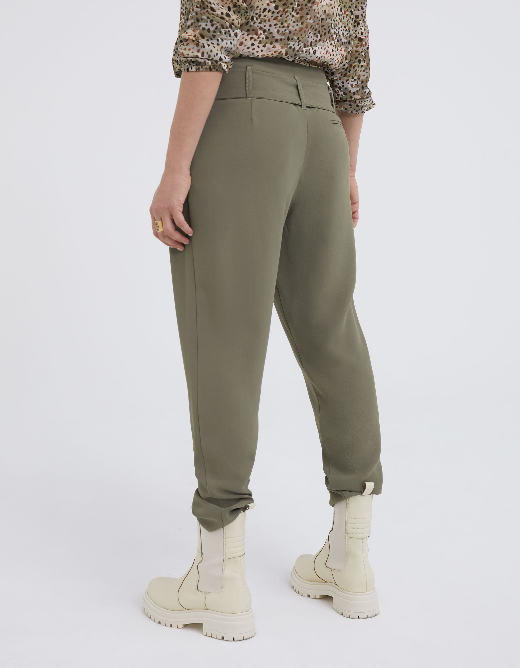 Pantalon droit kaki taille haute ceintur e Femme