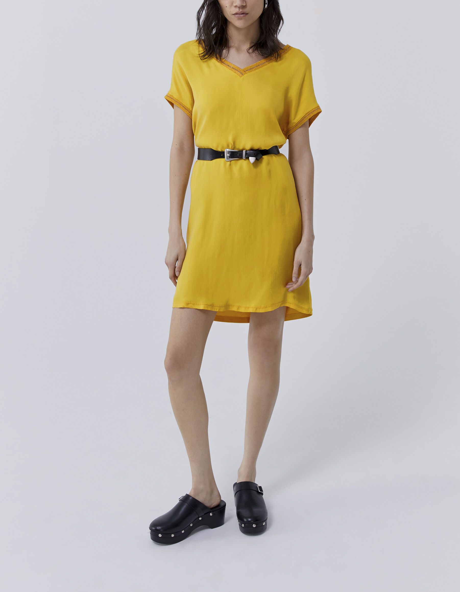 Robe ikks 2025 jaune