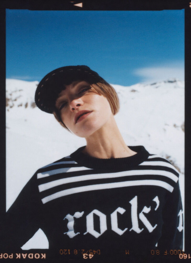 Jersey negro punto mensaje rock IKKS x DUVILLARD mujer