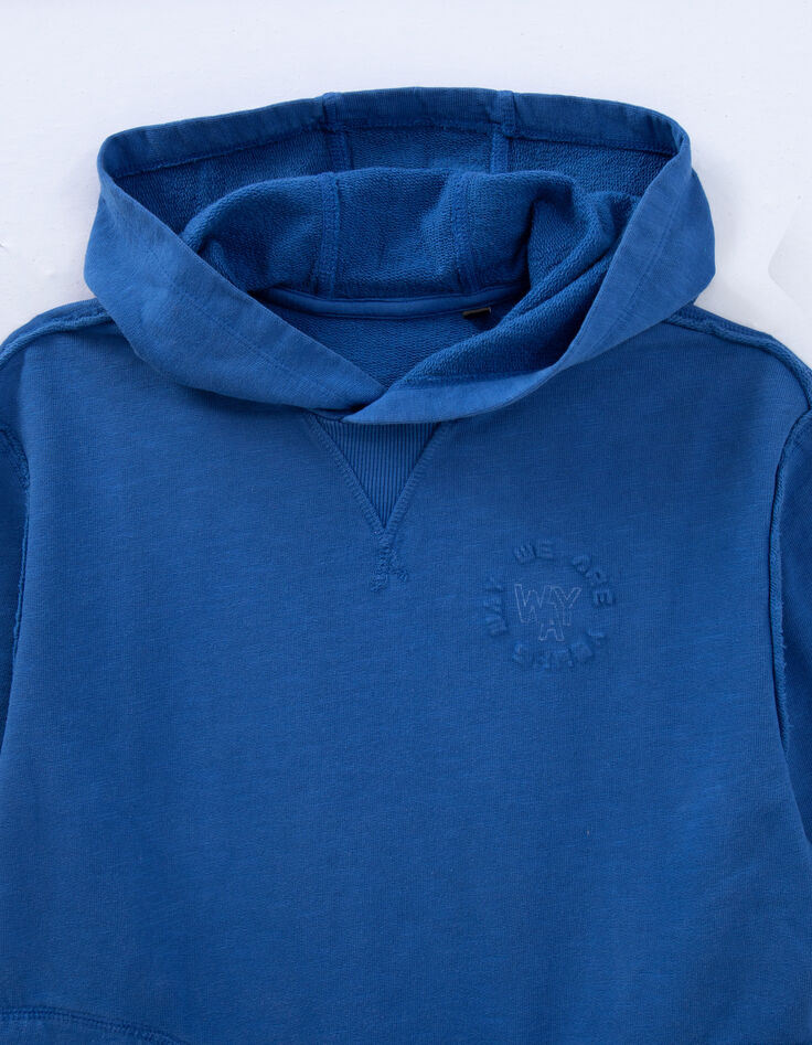 Blauwe sweater relaxed coupe tekst in reli&euml;f jongens-2