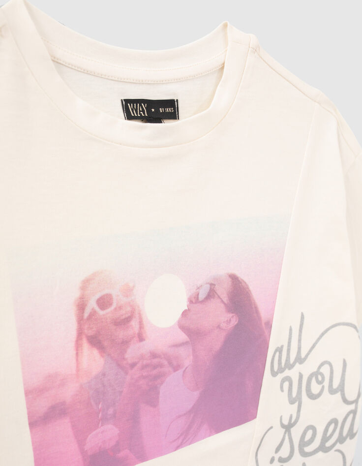 Cremewei&szlig;es M&auml;dchen-T-Shirt mit M&auml;dchen- und Kaugummimotiv-3