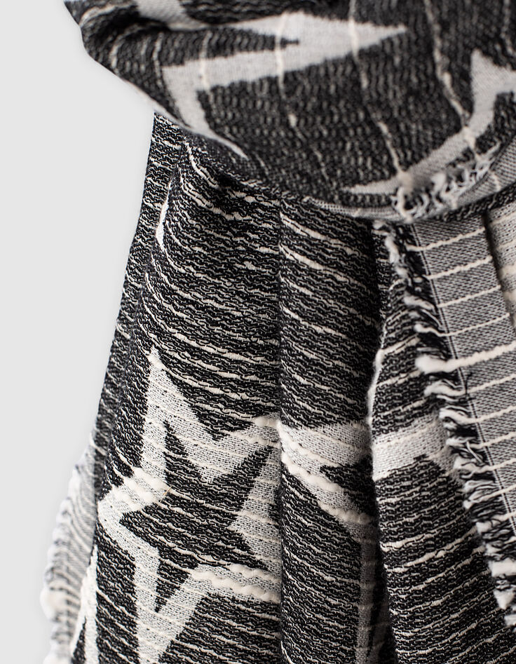 Women’s black and white double-sided star jacquard scarf-3