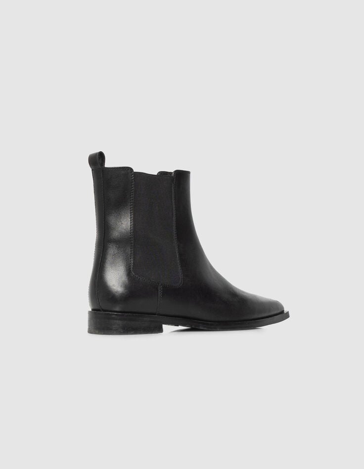 Women’s black leather pointed-toe Chelsea boots-3