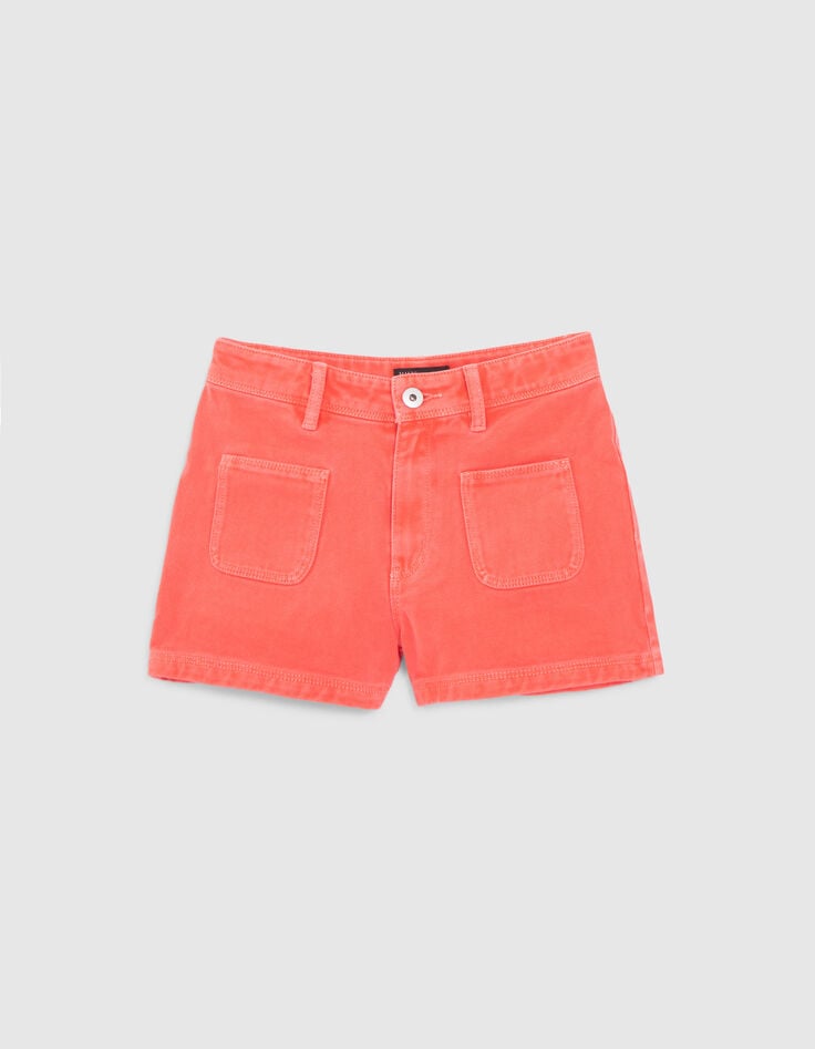Short en jean rouge upcyclé poches plaquées fille-1