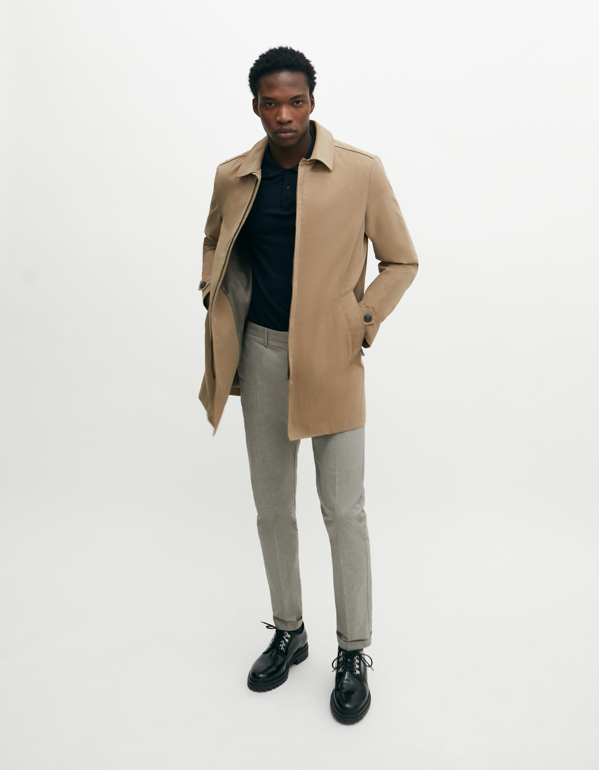 Men s beige trench coat with zipped pockets