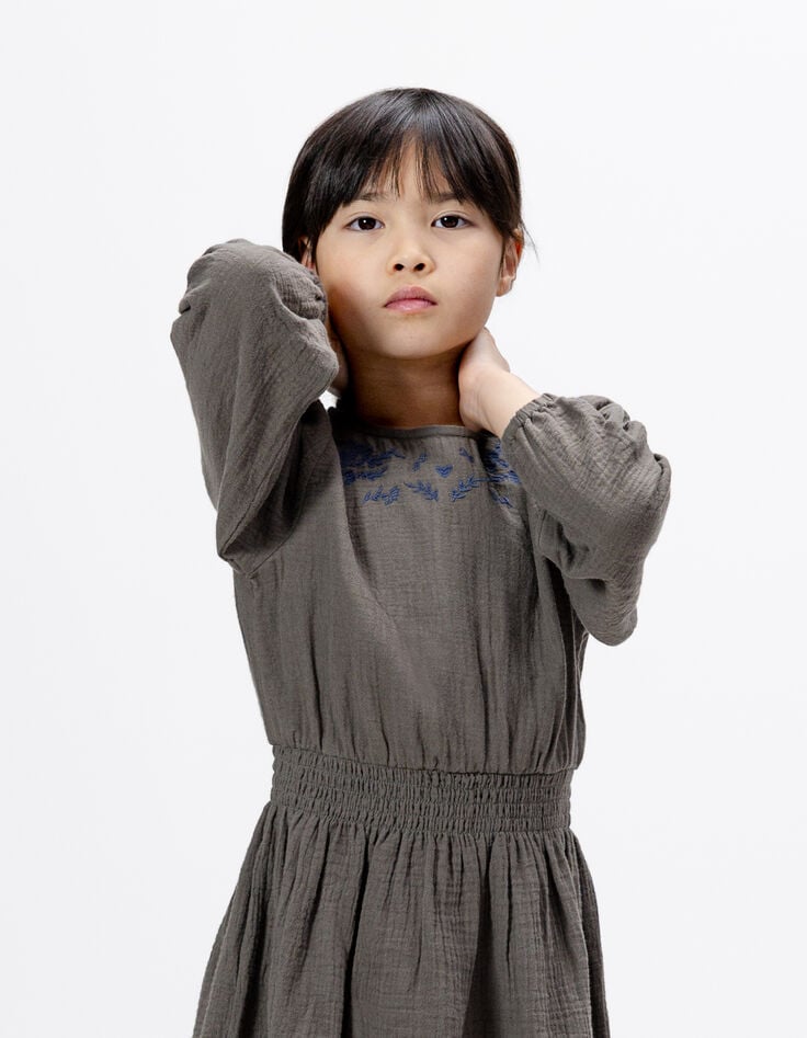 Girls’ khaki dress with navy flower embroidery-3 Girls’ khaki dress with navy flower embroidery-3