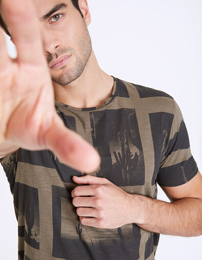 Camiseta caqui con estampado fotos cactus Hombre - IKKS