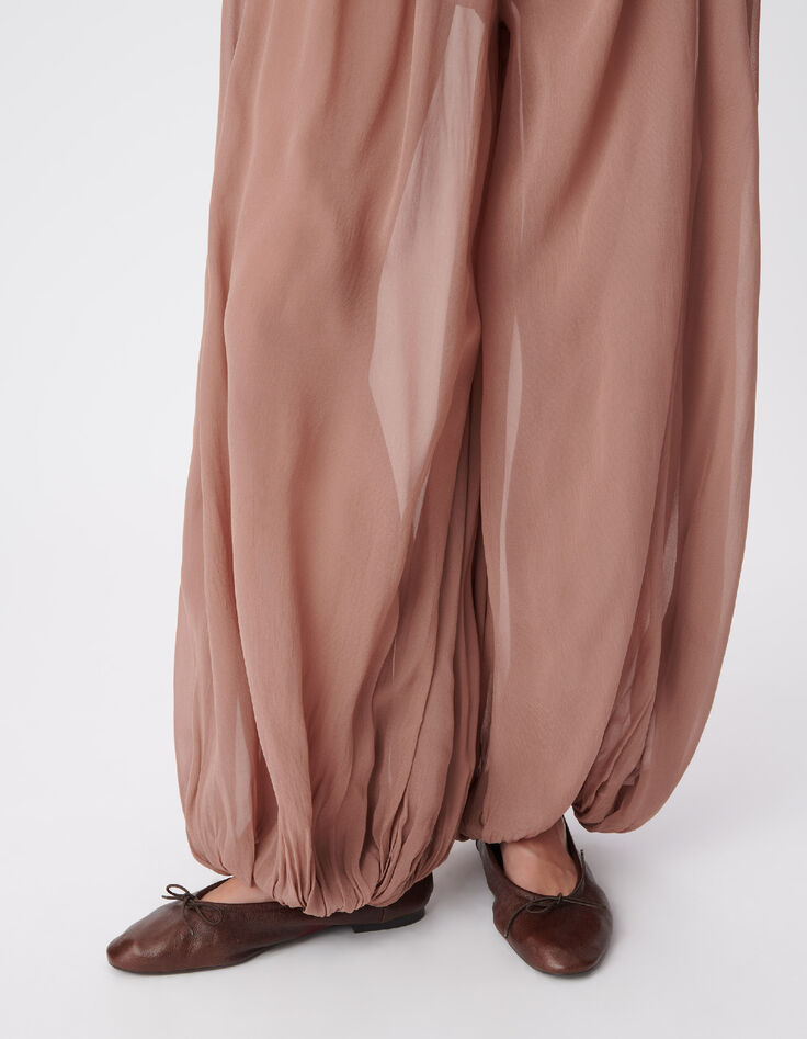 Pantal&oacute;n globo blush fluido de mujer-5