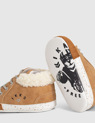 Sneakers mit Stickerei und Sherpafleece für Babyjungen  - IKKS