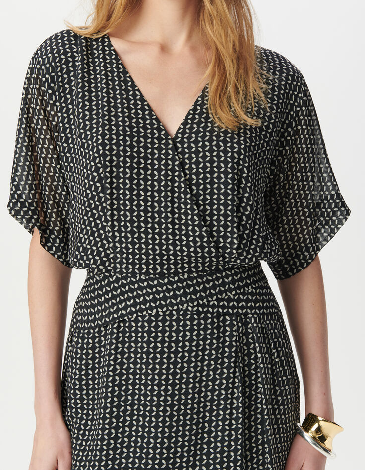 Zwarte vloeibare jurk met geometrische print-4 Zwarte vloeibare jurk met geometrische print-4