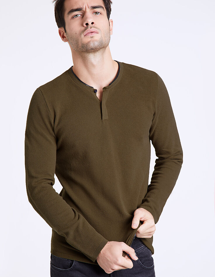 Pull kaki en maille reliefée avec col tunisien Homme-1