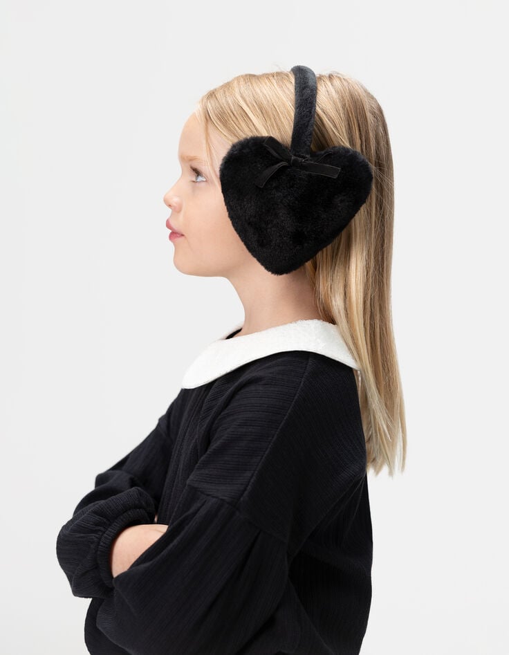 Cache-oreilles noir forme coeur fille-1 Cache-oreilles noir forme coeur fille-1