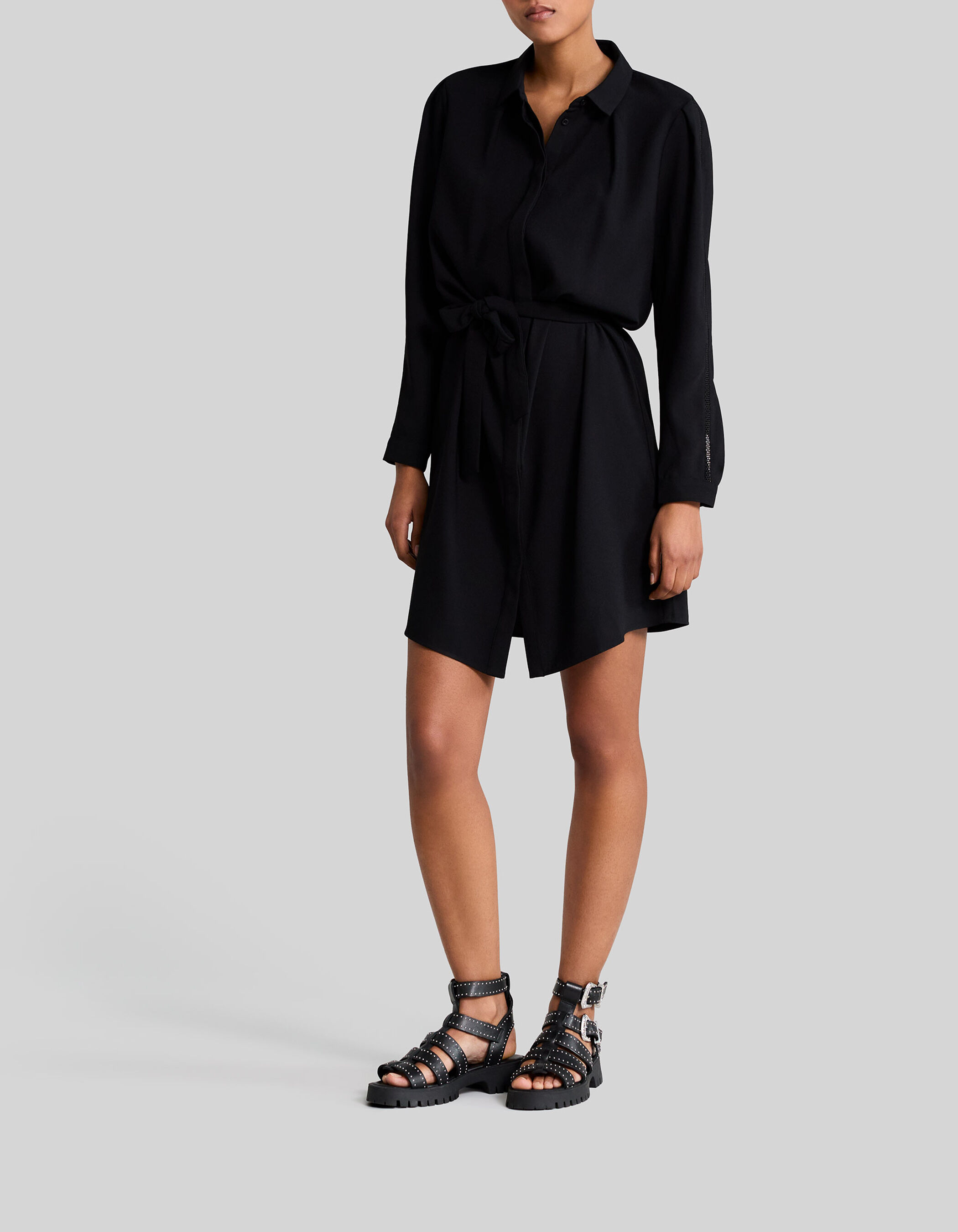 Robe chemise noire recyclee detail guipure Femme IKKS