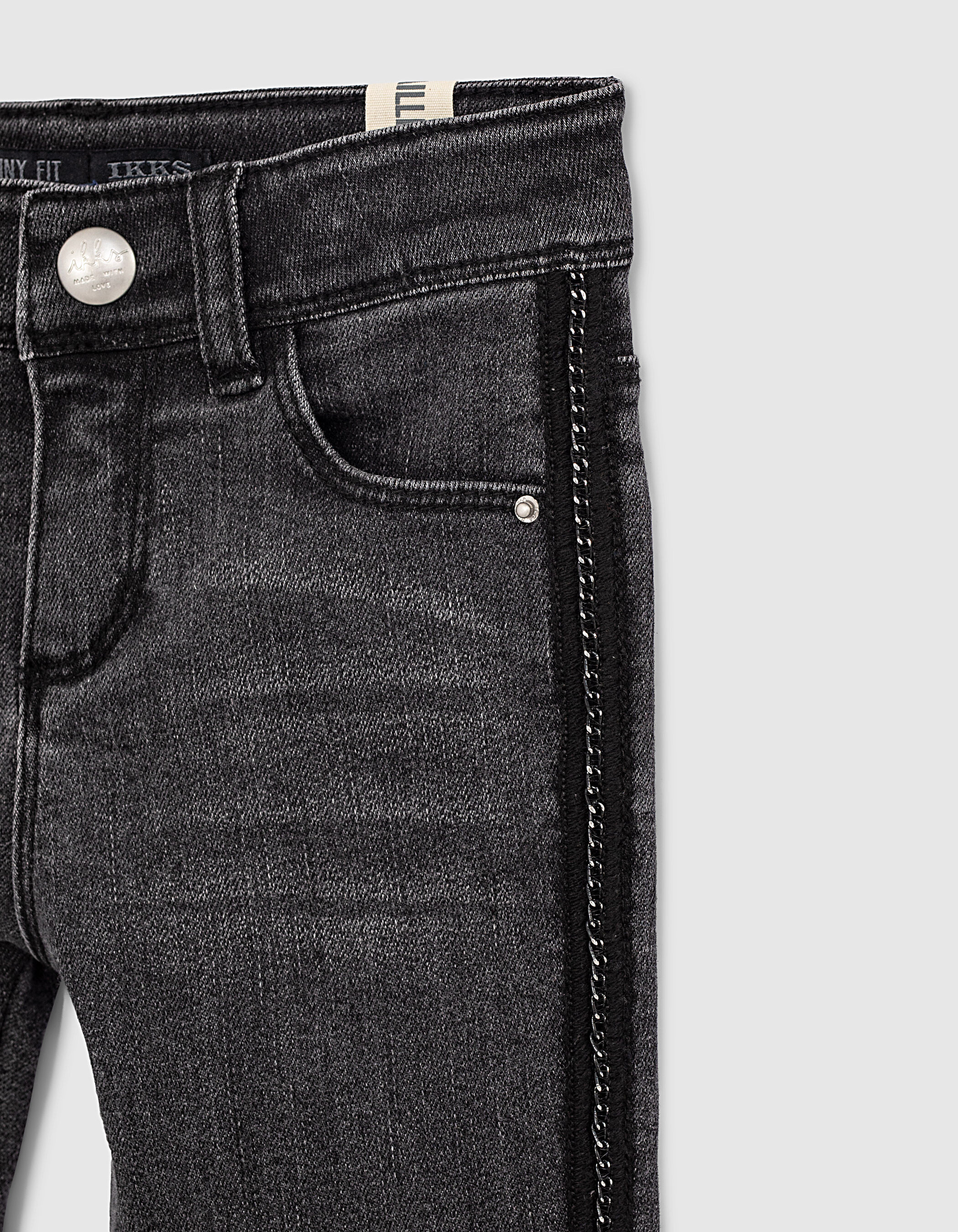 skinny jeans with side chain-braid