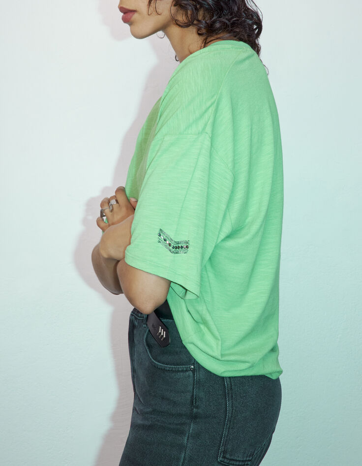Women’s green cotton T-shirt, chevron badge on shoulder-4