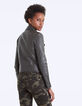 Blouson kaki en cuir d'agneau détails zips femme-3