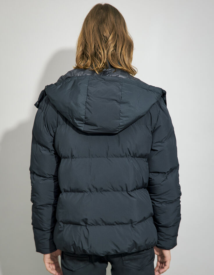 Schwarze Herrensteppjacke mit Rei&szlig;verschlusstaschen-3