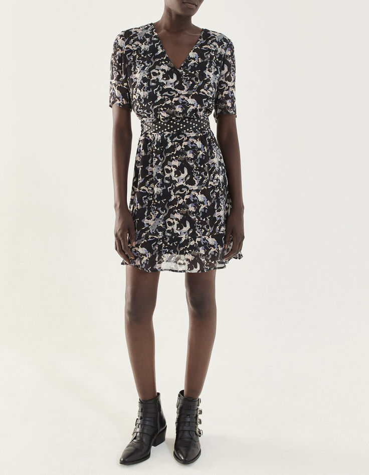 Kurzärmeliges Damenkleid mit Camouflageprint-6