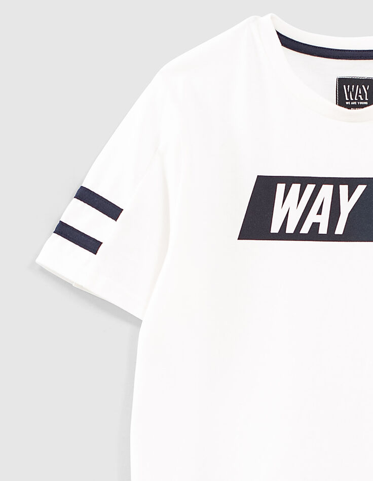 Weißes Jungen-T-Shirt mit marineblau gestreiften Ärmeln-4
