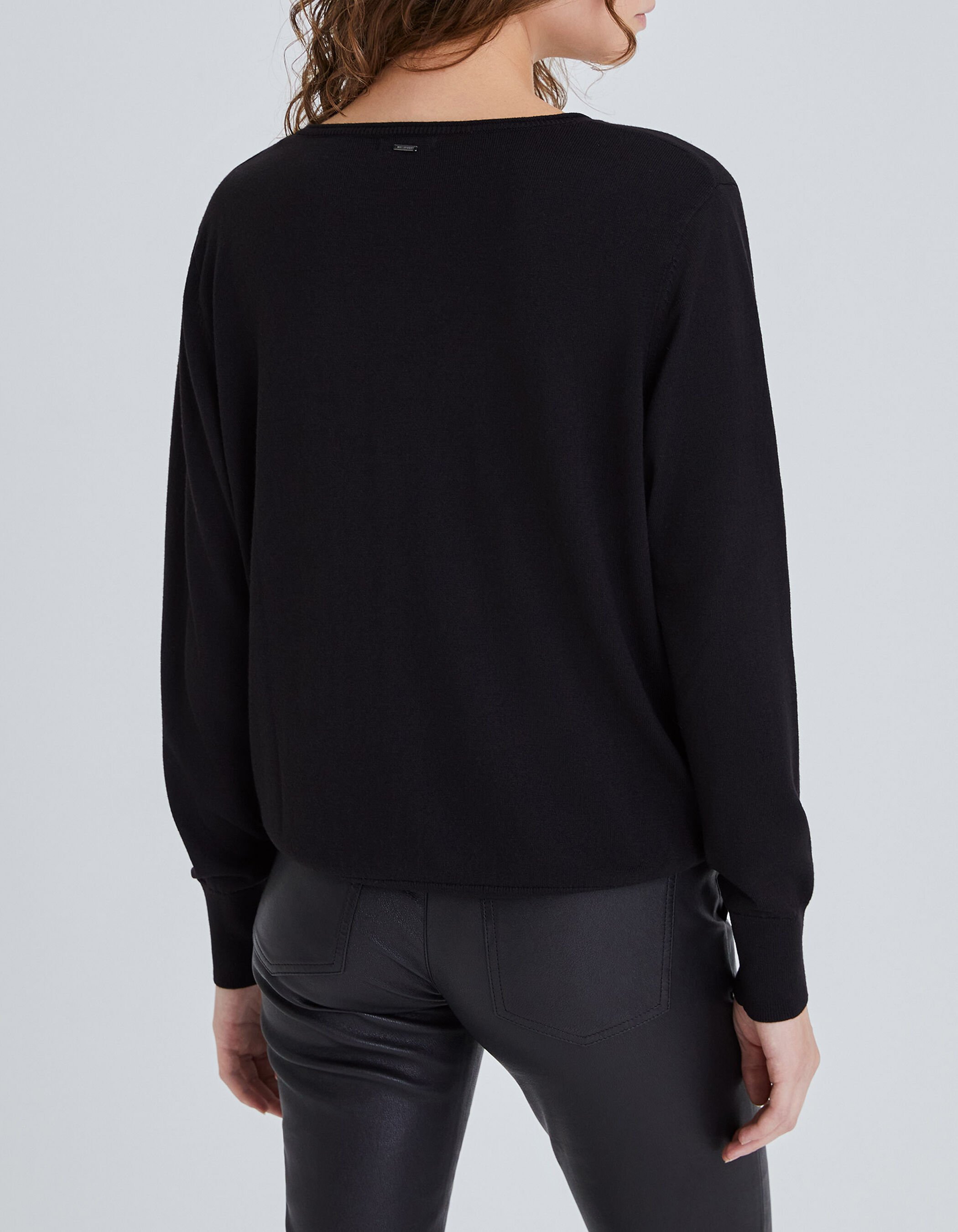 Pull noir hot sale simple femme