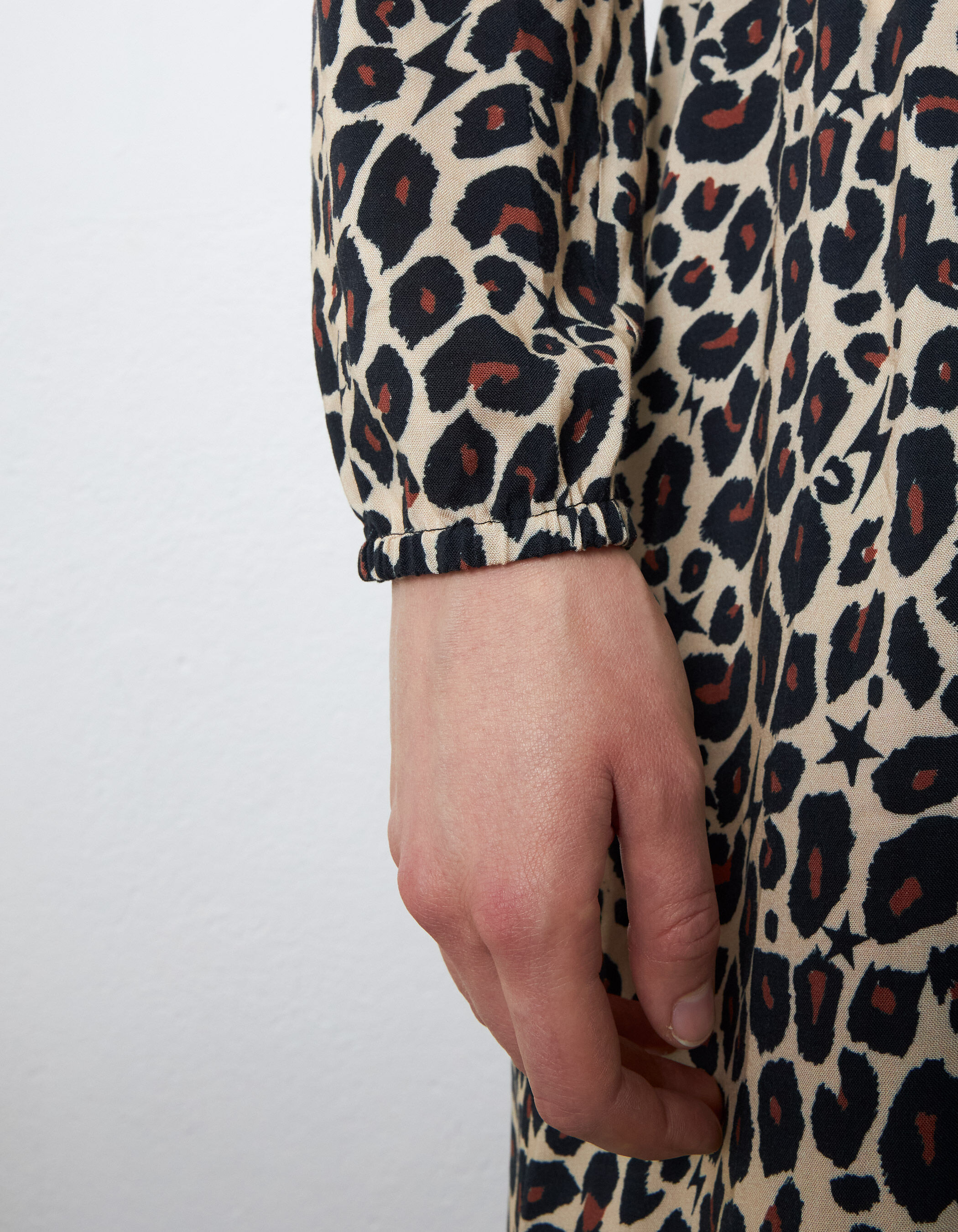 Robe ikks leopard hotsell