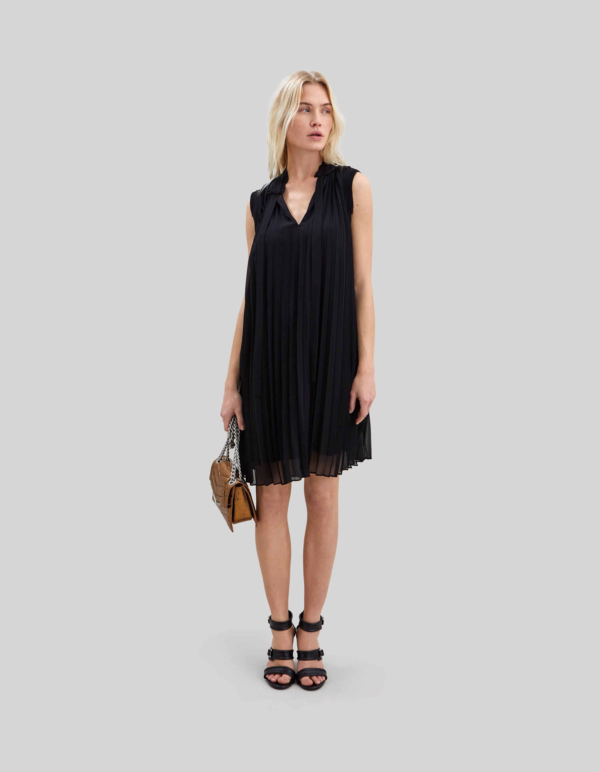 Robe noire ikks 2019 cheap