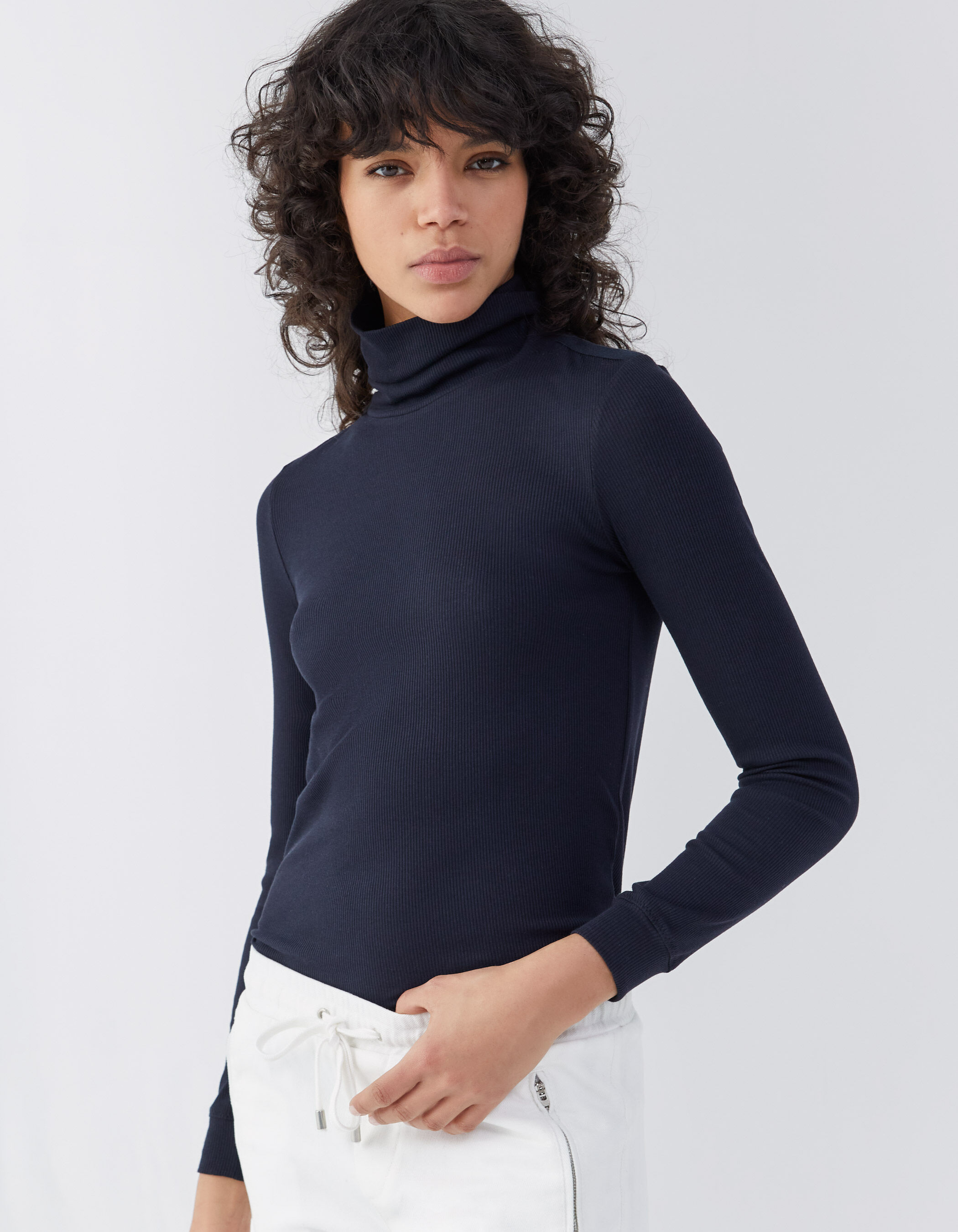 Camiseta cuello alto manga larga azul marino mujer
