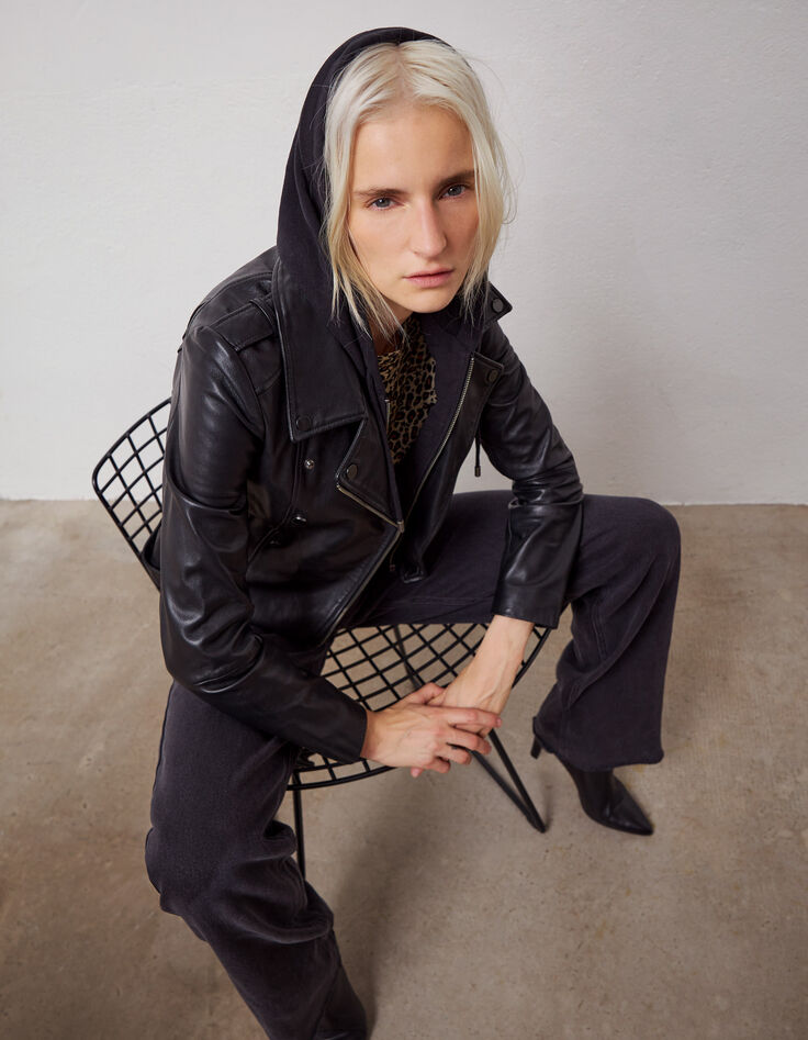 Blouson noir en cuir d'agneau et boutons femme-7