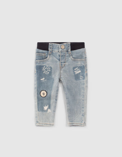 Baby boys’ blue jeans with print and badge - IKKS