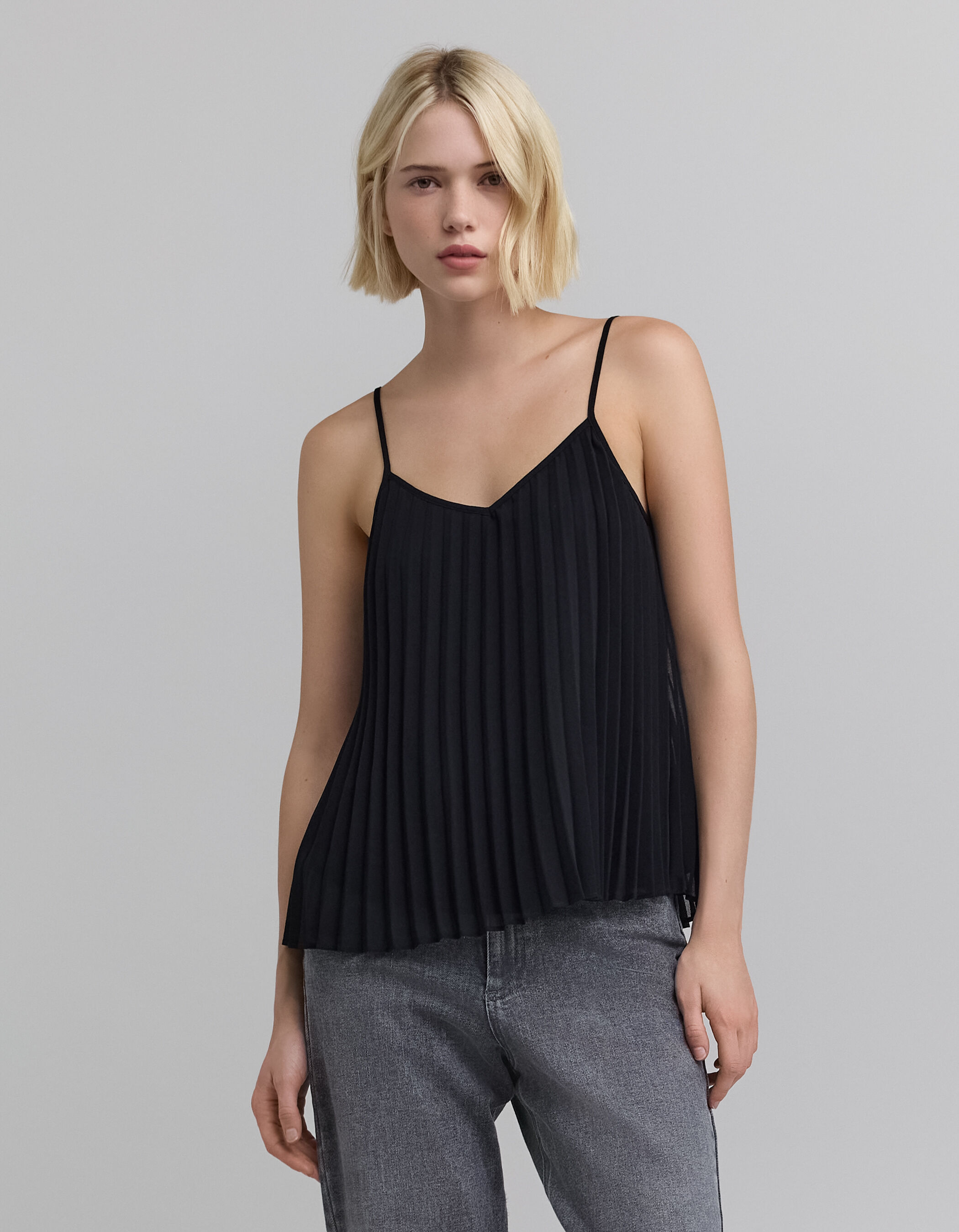 Pleated Cami Top Black | NA-KD