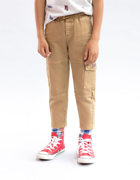 Camelfarbene Jungen-Jogginghose im BATTLE-Fit