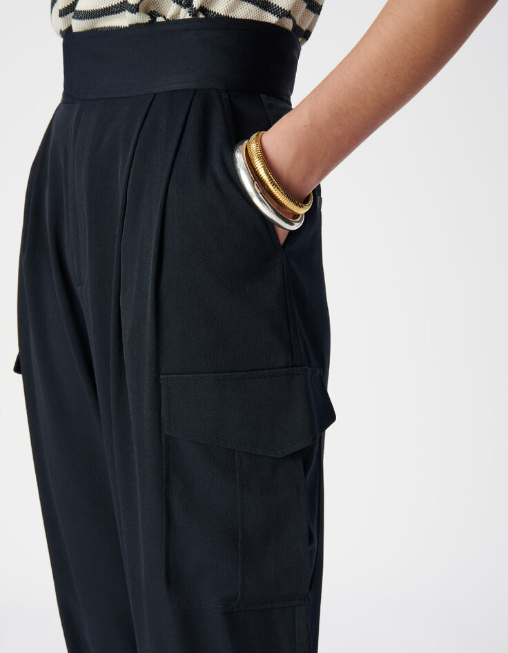 Marineblaue Ballonhose f&uuml;r Damen mit Kampftaschen-5