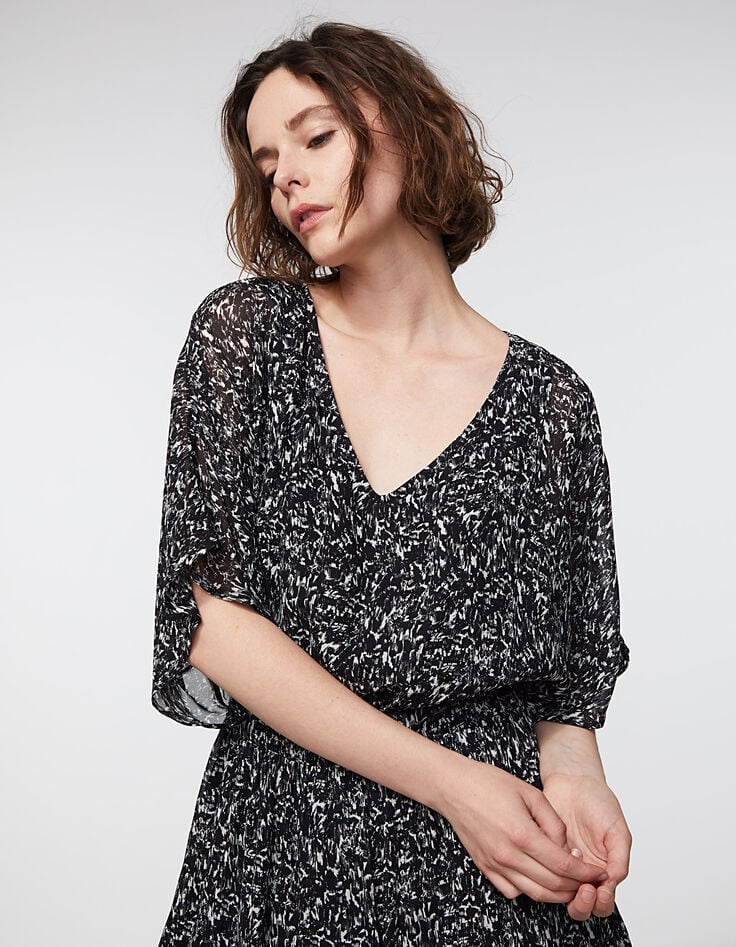 Tailliertes Damenvoilekleid mit Wavy-Print-4