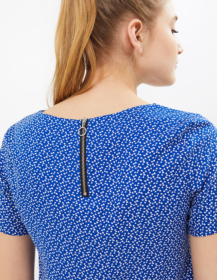 I.Code blue glass small heart print top-3