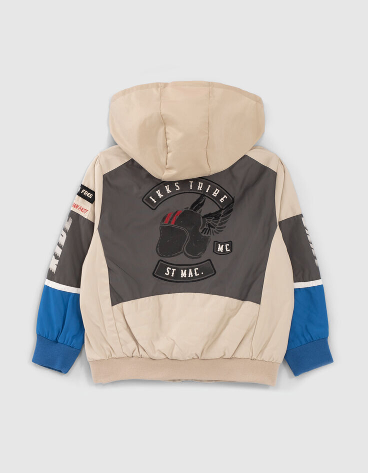 Beige, blaue und graue Jungenjeansjacke mit Patches-2