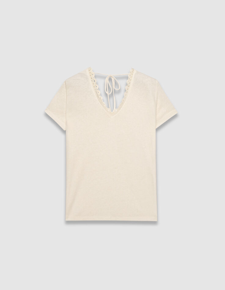 Camiseta blanca cuello V delante y detrás-1