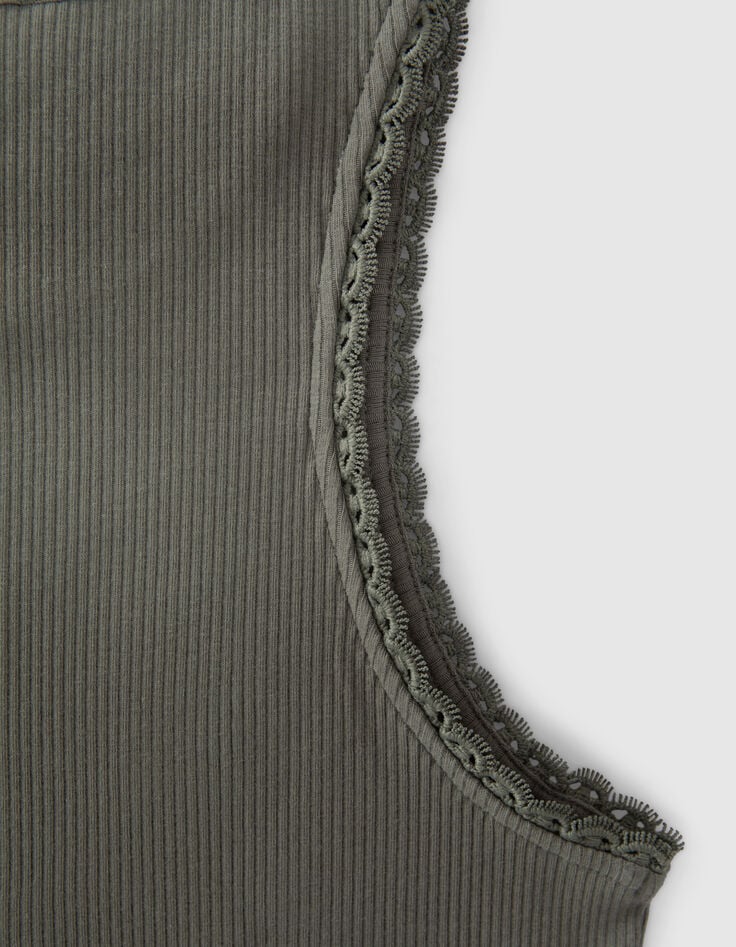 Camiseta tirantes caqui encaje sisas niña-5