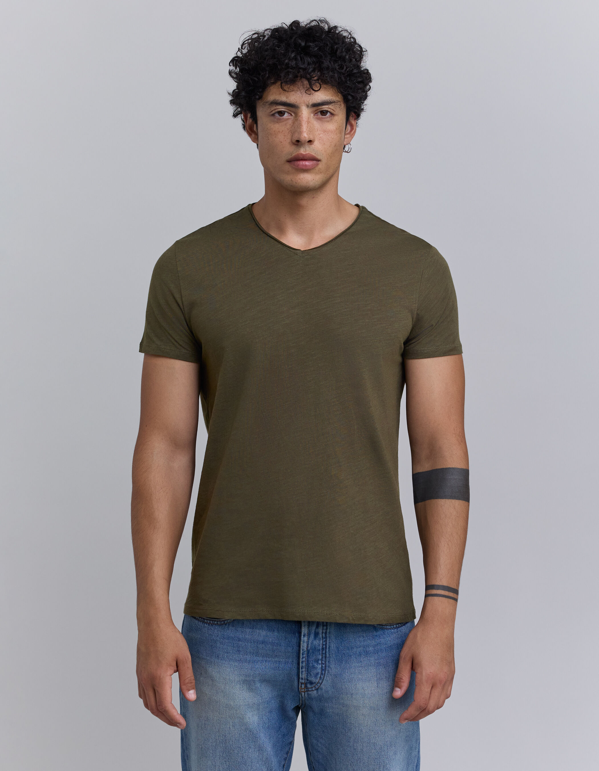 Camiseta kaki hombre outlet