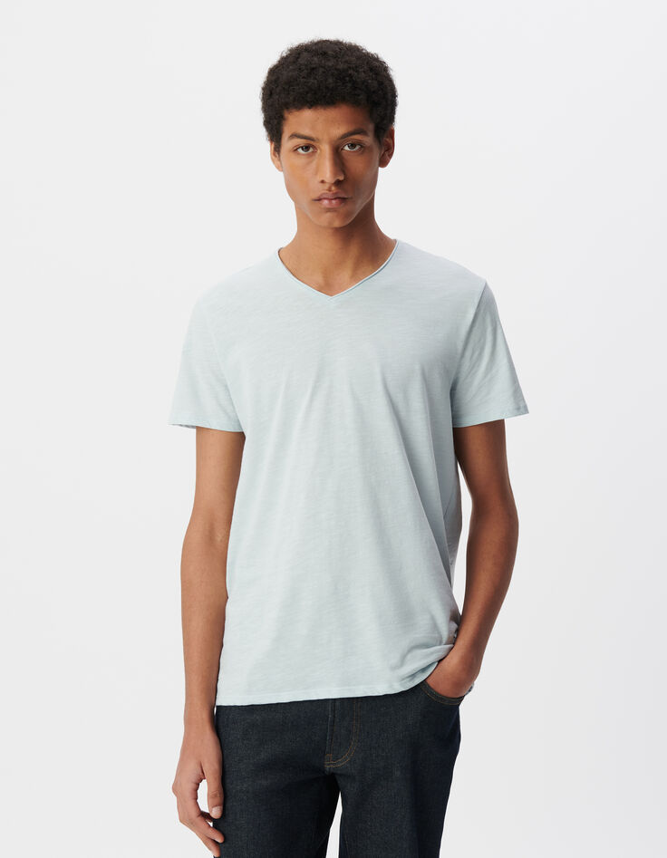 Hemelsblauw T-shirt L'Essentiel biokatoen V-hals Heren-3