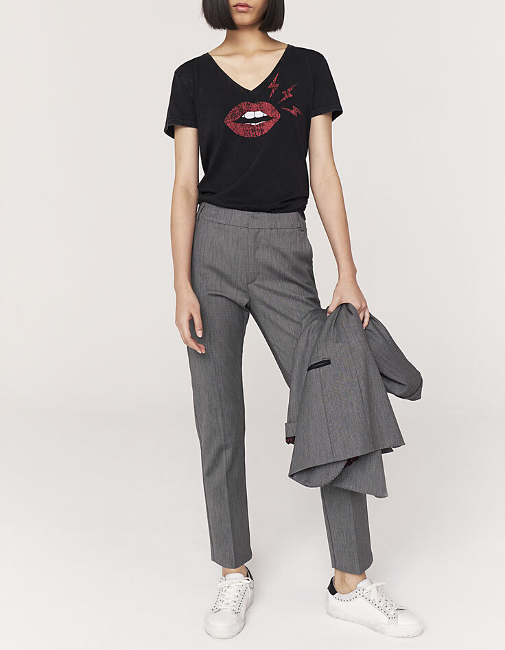 Women’s black acid wash organic cotton T-shirt with lips-7