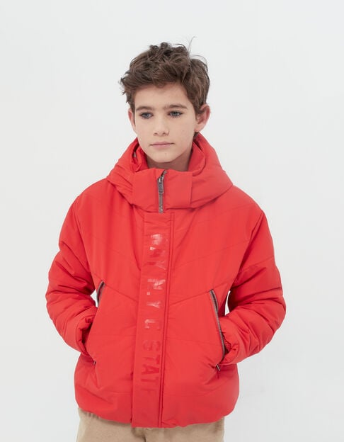 Doudoune rouge marquage ton sur ton garçon