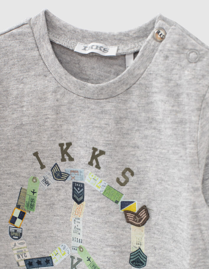 Grijs T-shirt opdrukken en pilotenbadges babyjongens  - IKKS
